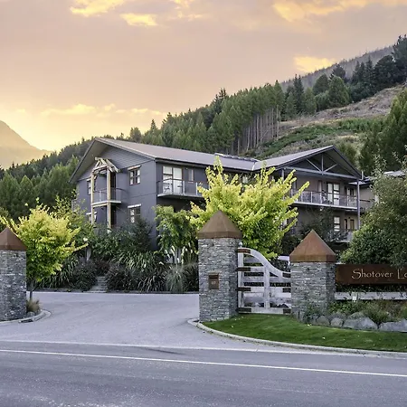 Shotover Lodge